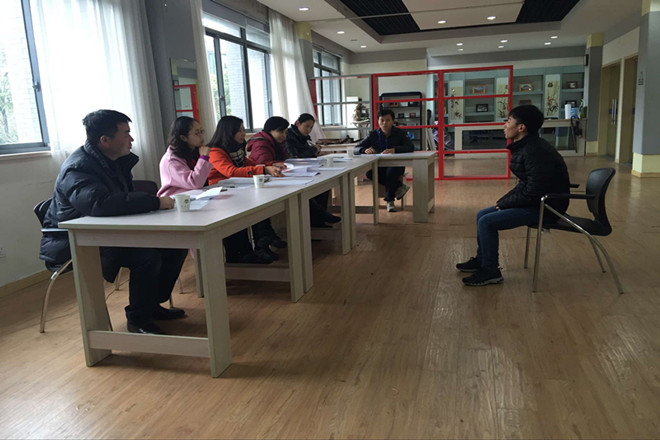 2015-2016學(xué)年第二學(xué)期兼職輔導員招聘面試工作圓滿(mǎn)結束